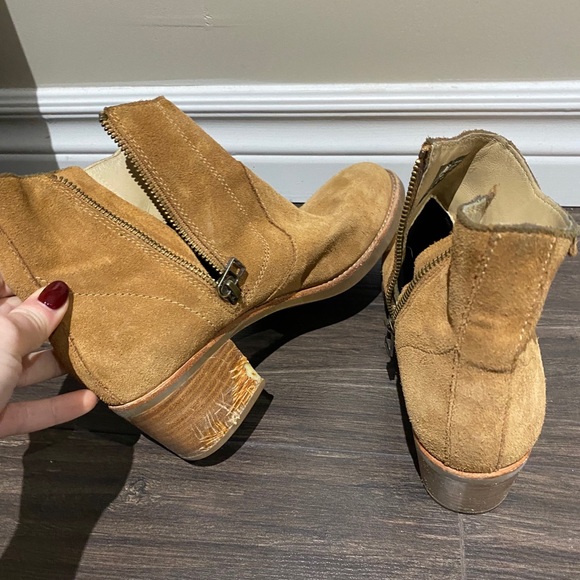 Roots Leather Ankle Boots - Picture 3 of 5